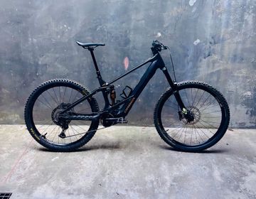 Used Orbea WILD M20 2023 2023 Mountainbike, Black, 29 — image 5 of 14