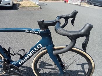 Używany Pinarello Dogma Shimano Ultegra Di2 2025 Road & Gravel — zdjęcie 12 z 13