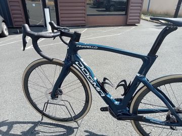 Used Pinarello Dogma Shimano Ultegra Di2 2025 Road & Gravel