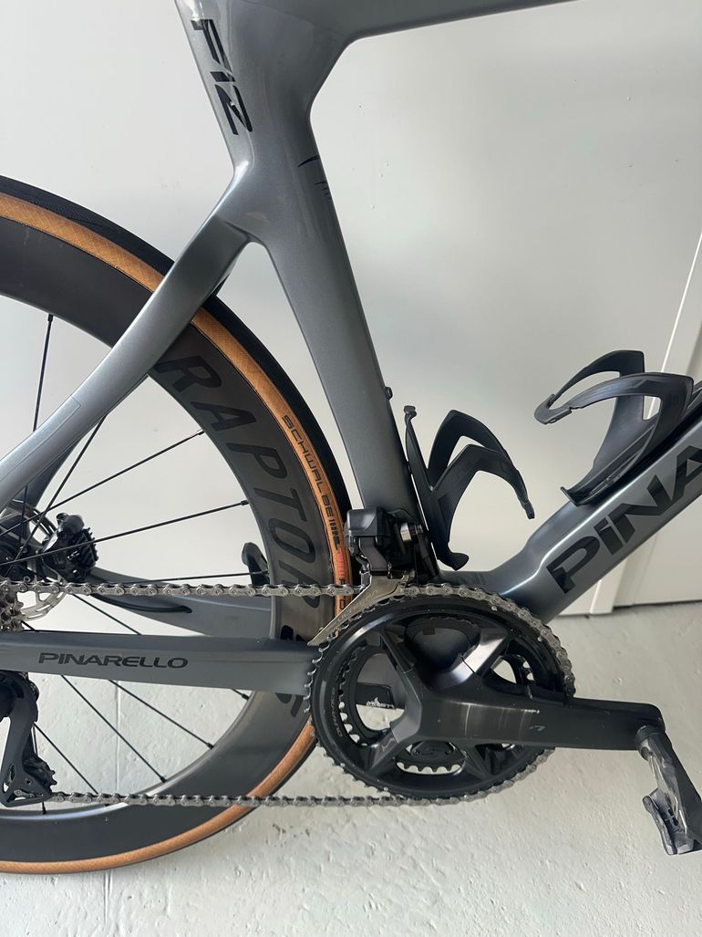 Used Pinarello Dogma Shimano Ultegra Di2 2022 Road & Gravel, Light Gray — image 3 of 20