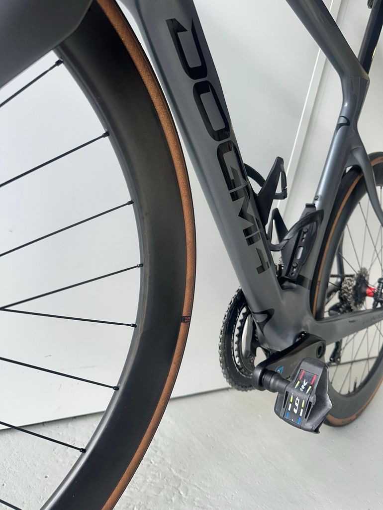 Used Pinarello Dogma Shimano Ultegra Di2 2022 Road & Gravel, Light Gray — image 20 of 20