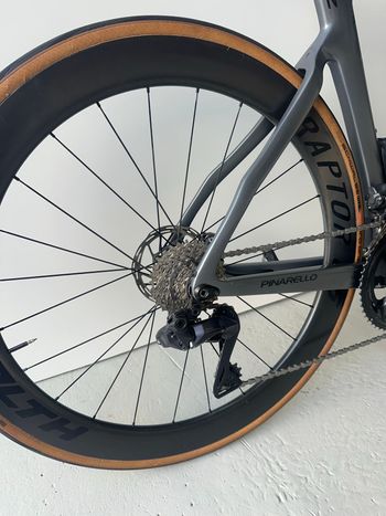Used Pinarello Dogma Shimano Ultegra Di2 2022 Road & Gravel, Light Gray — image 6 of 20
