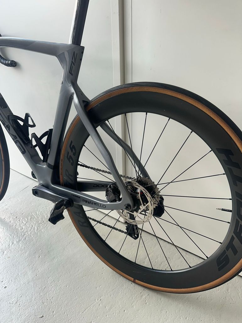 Used Pinarello Dogma Shimano Ultegra Di2 2022 Road & Gravel, Light Gray — image 12 of 20