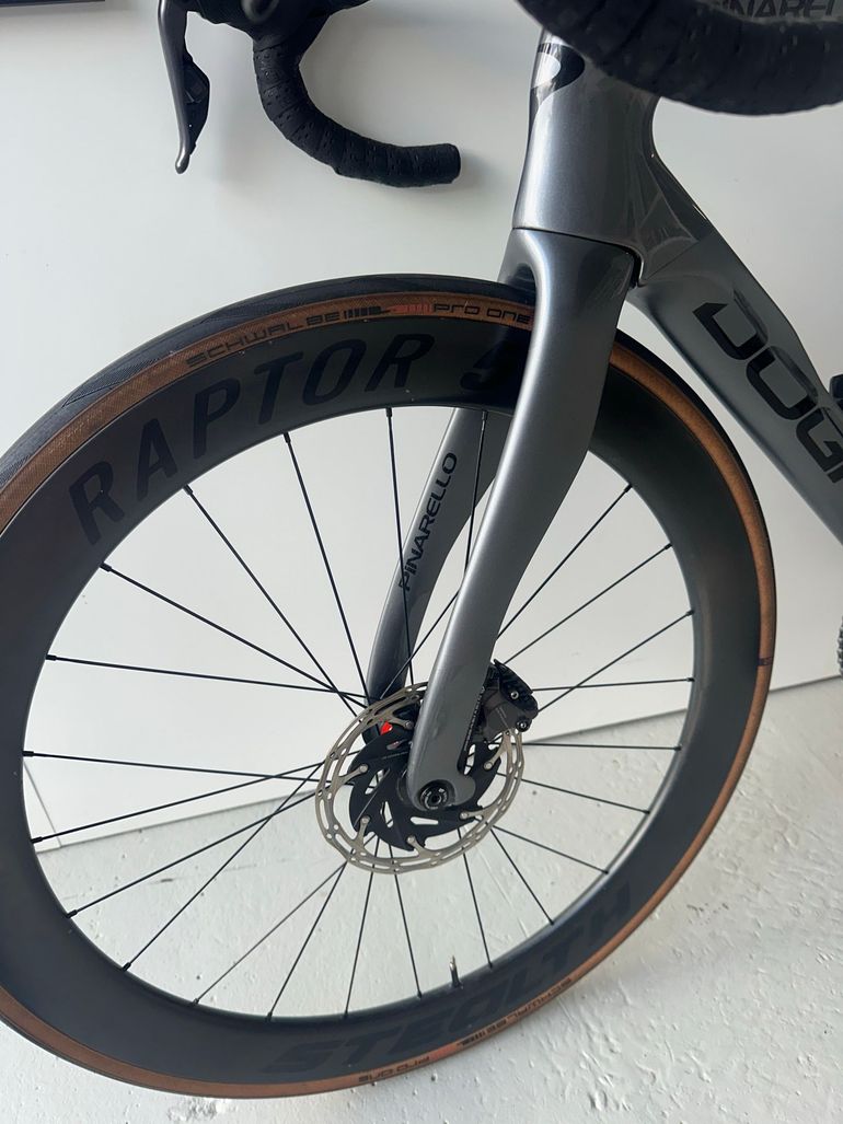 Used Pinarello Dogma Shimano Ultegra Di2 2022 Road & Gravel, Light Gray — image 16 of 20