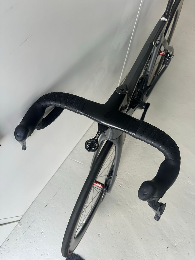 Used Pinarello Dogma Shimano Ultegra Di2 2022 Road & Gravel, Light Gray — image 18 of 20