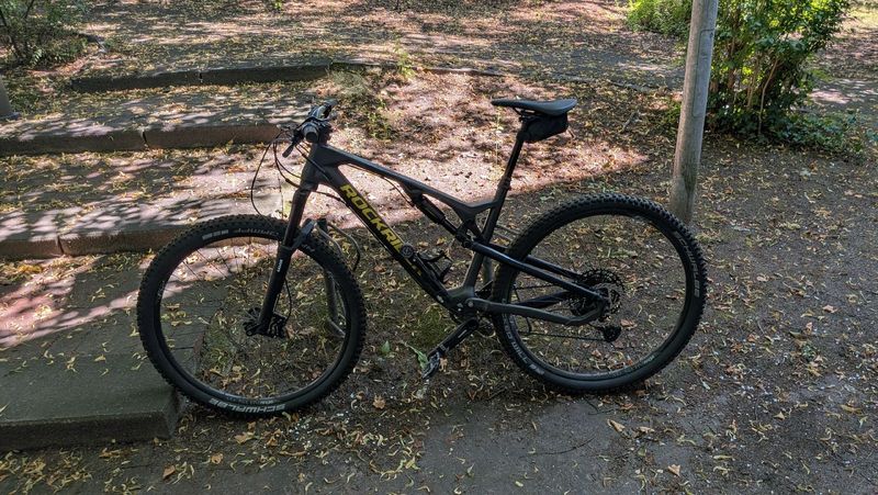 ROCKRIDER 29 inch Full Suspension Carbon Mountain Bike XC 500 2023 2023 MTB usato