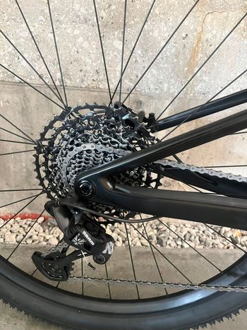 Brugt BMC Fourstroke FOUR Iron Gray / Black 2023 Mountainbike — billede 7 af 7