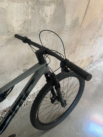 Brugt BMC Fourstroke FOUR Iron Gray / Black 2023 Mountainbike — billede 3 af 7