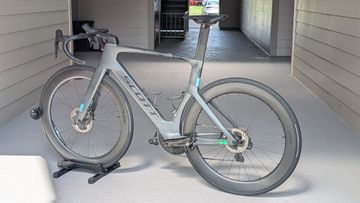 Used Scott Foil RC Pro 2025 2025 Road & Gravel, Light Gray — image 2 of 8