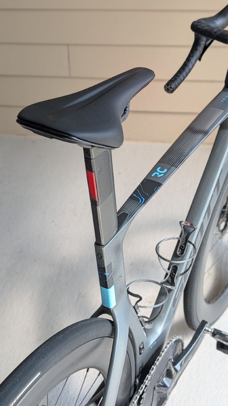 Used Scott Foil RC Pro 2025 2025 Road & Gravel, Light Gray — image 7 of 8