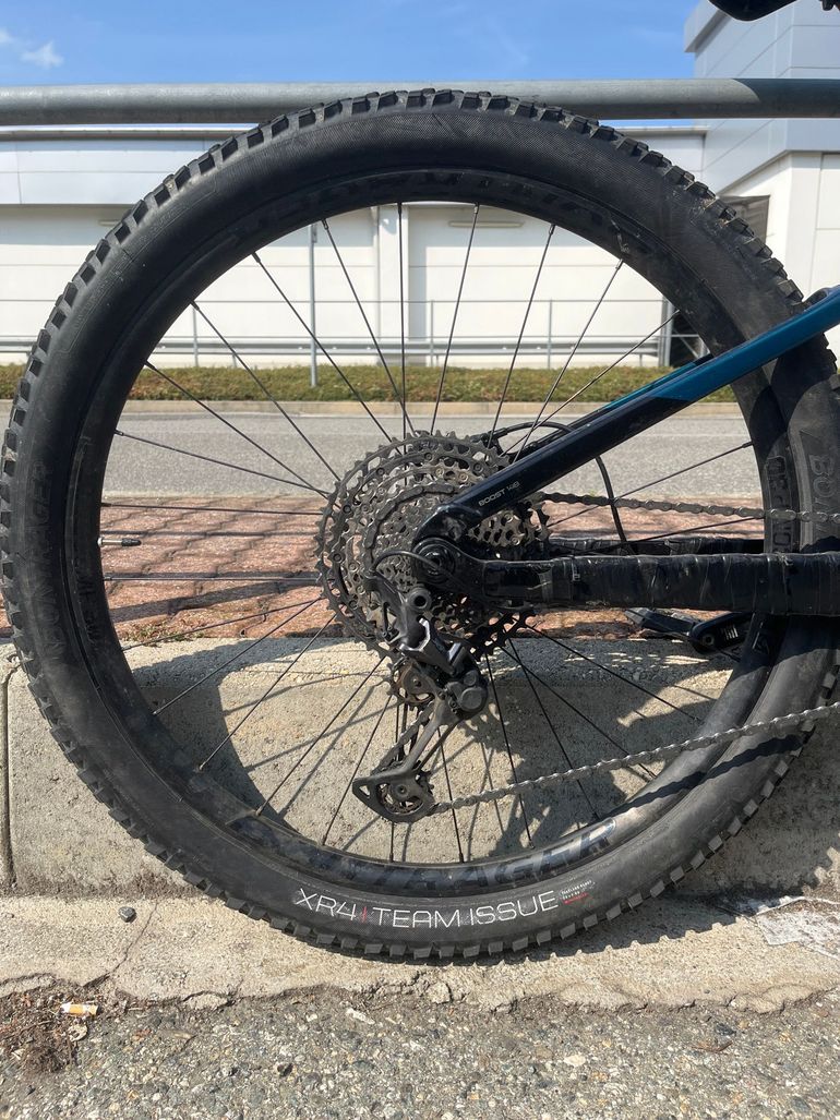 Brugt Trek Fuel EX 8 2022 2022 Mountainbike — billede 3 af 6