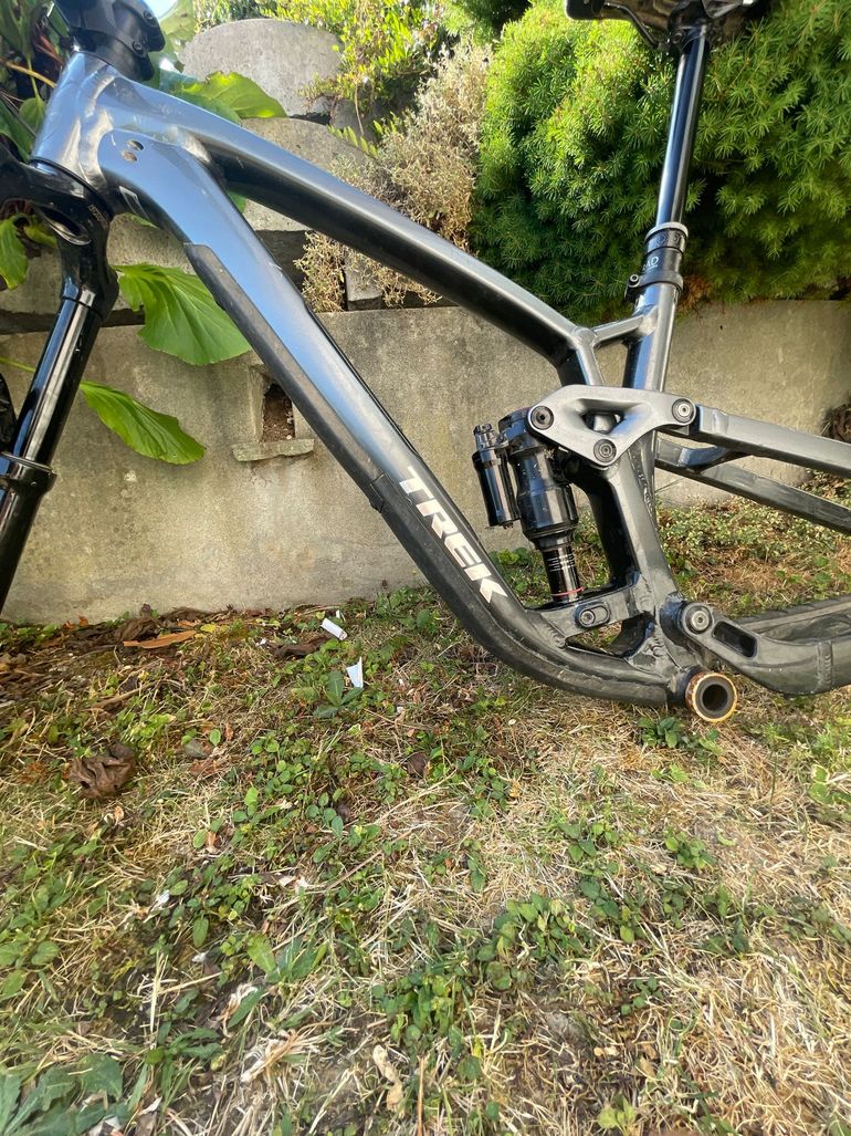 Used Trek Fuel ex Frameset 2024 Mountainbike, Black — image 2 of 12