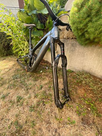 Used Trek Fuel ex Frameset 2024 Mountainbike, Black — image 9 of 12