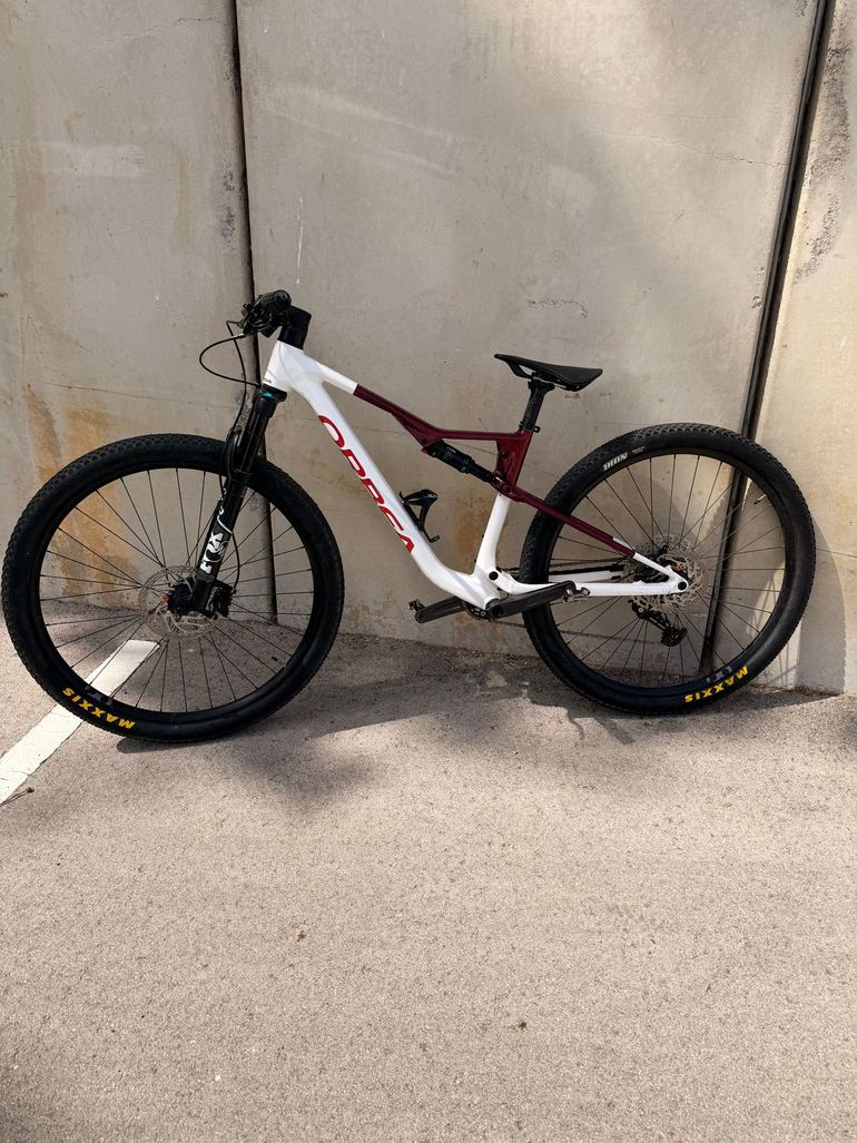 Brugt Orbea OIZ H30 2023 2023 Mountainbike — billede 1 af 8