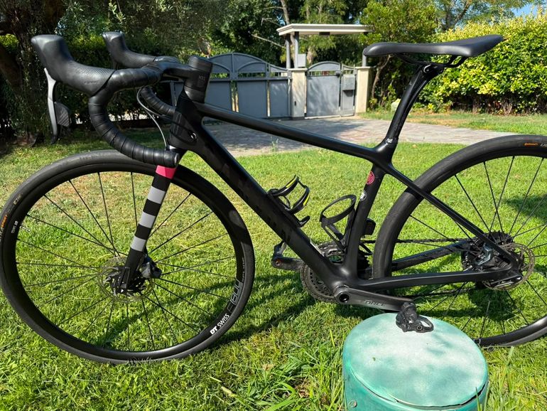 Used Canyon Endurace SRAM Force eTap AXS 2023 Road & Gravel, Black — image 2 of 5