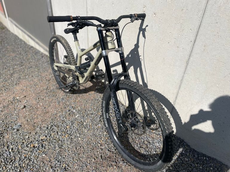 Brugt Commencal FURIOUS RIDE 2021 2021 Mountainbike — billede 2 af 8