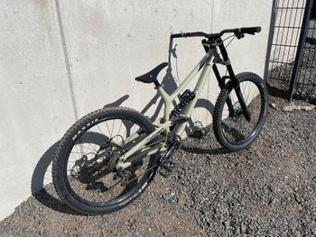 Brugt Commencal FURIOUS RIDE 2021 2021 Mountainbike — billede 4 af 8