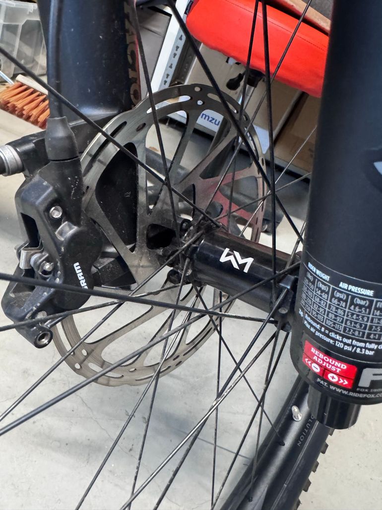 Radon Slide SRAM X01 Eagle AXS 2023 Mountainbike d'occasion — image 10 sur 13