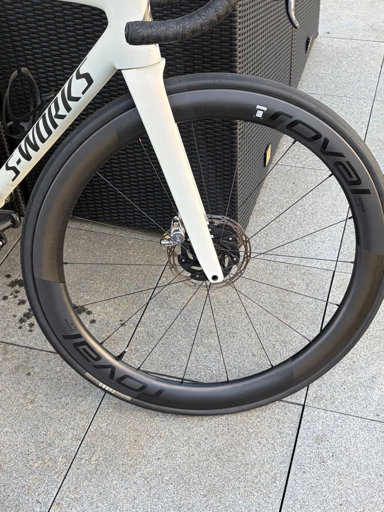 Brugt Specialized Tarmac SL8 2024 Road & Gravel — billede 2 af 6