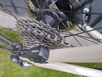 Used BMC Roadmachine Shimano Ultegra Di2 2022 Road & Gravel, Green — image 4 of 21
