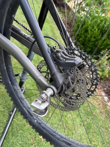 Orbea WILD FS H20 2022 2022 Mountainbike usato, Grigio chiaro — immagine 7 di 12