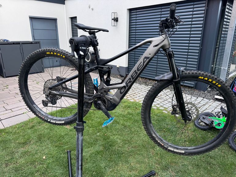 Brugt Orbea WILD FS H20 2022 2022 Mountainbike — billede 2 af 12