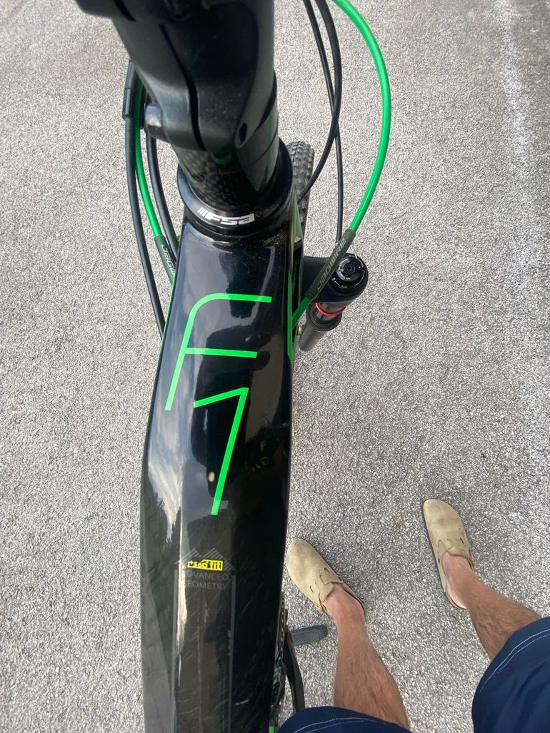 Olympia Custom Shimano Deore XT 2021 Mountainbike usato, Nero — immagine 8 di 8