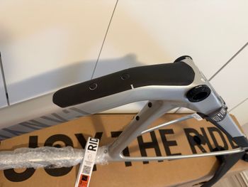 Used Canyon Exceed CF 9 AXS 2025 Frameset 2025 Mountainbike, Light Gray, 29 — image 20 of 46