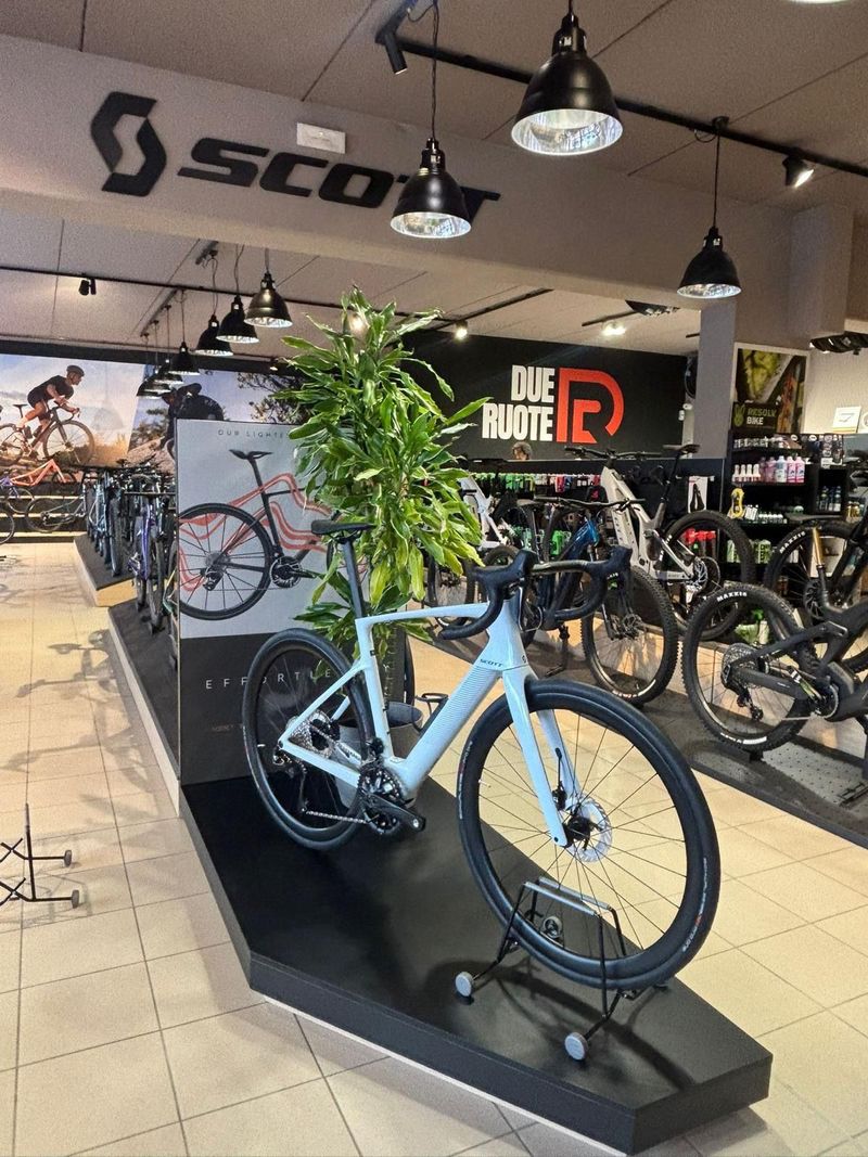 Used Scott Fastlane 10 2026 2026 Road & Gravel
