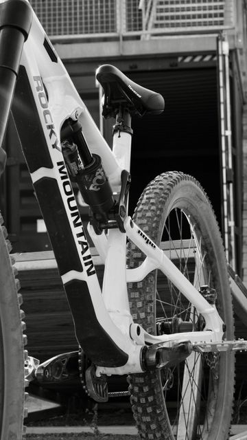 Rocky Mountain Slayer Single Speed / Fixed Gear 2023 Mountainbike d'occasion — image 6 sur 6