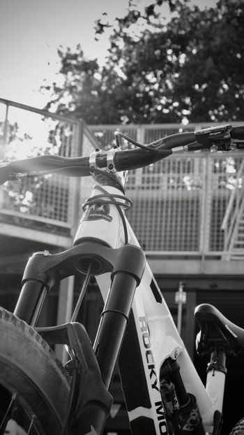 Rocky Mountain Slayer Single Speed / Fixed Gear 2023 Mountainbike usato, Bianco — immagine 2 di 6