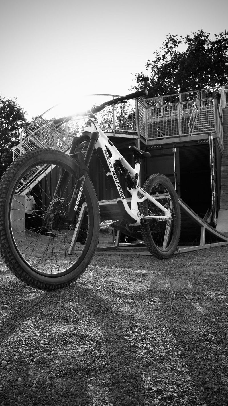 Used Rocky Mountain Slayer Single Speed / Fixed Gear 2023 MTB