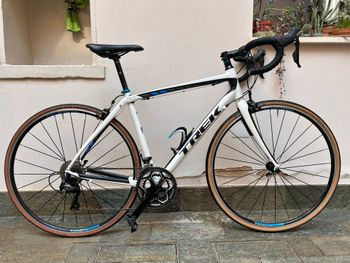 Brugt Trek Domane 2.3 Compact 2016 2016 Road & Gravel