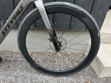 Used Stevens Izoard Disc 2023 2023 Road & Gravel, Light Gray — image 5 of 10