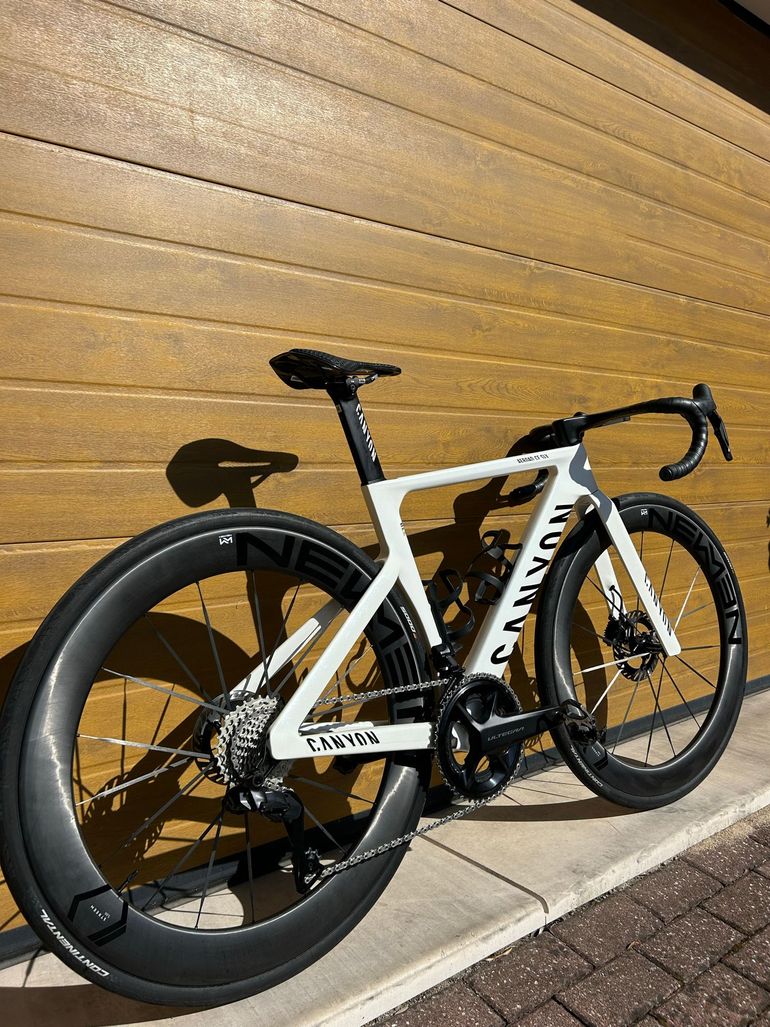 Brugt Canyon Aeroad CF SLX 8 Di2 2026 2026 Road & Gravel — billede 2 af 4