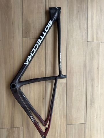 Used Bottecchia Custom Frameset 2024 Mountainbike, Black — image 2 of 3