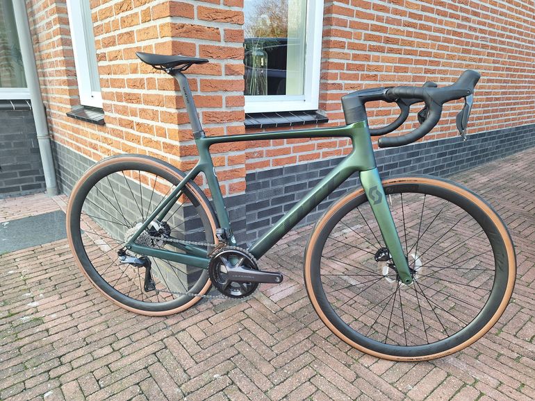 Gebrauchtes Scott Addict RC 15 2022 2022 Road & Gravel, Grün — Bild 2 von 16