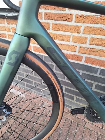 Gebrauchtes Scott Addict RC 15 2022 2022 Road & Gravel, Grün — Bild 13 von 16