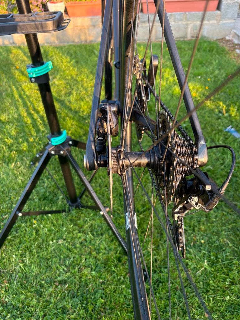 CUBE ATTAIN, SLX 2026 2026 Road & Gravel usato, Nero — immagine 3 di 4