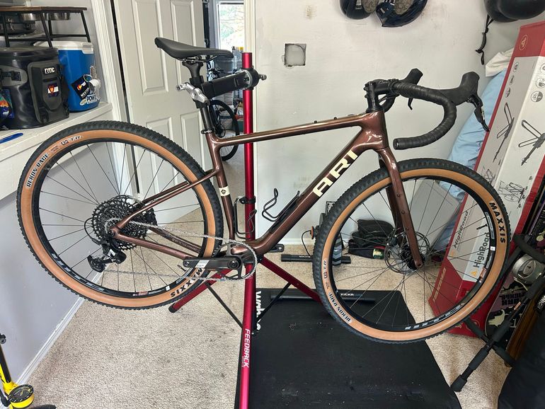 Ari Shafer Comp 2026 2026 Road & Gravel d'occasion — image 4 sur 9