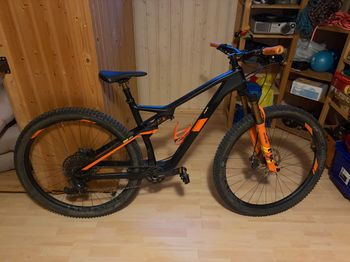 Käytetty CUBE AMS 100 C:68 TM 29 2019 2019 MTB
