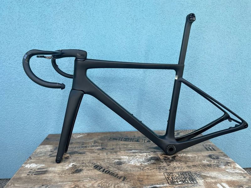 Gebrauchtes Enve Melee PRO RED 2025 Frameset 2025 Road & Gravel