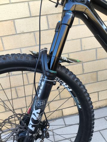 Used Canyon Torque 29 CF 8 2023 2023 Mountainbike, Black, 29 — image 6 of 20