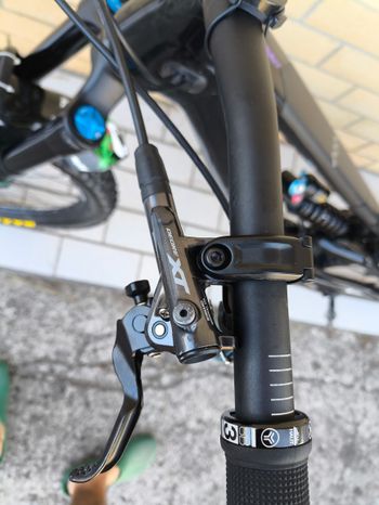 Tweedehands Canyon Torque 29 CF 8 2023 2023 Mountainbike — afbeelding 12 van 20