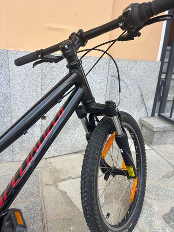 Brugt Specialized Hotrock 20 2020 2020 Mountainbike — billede 15 af 19