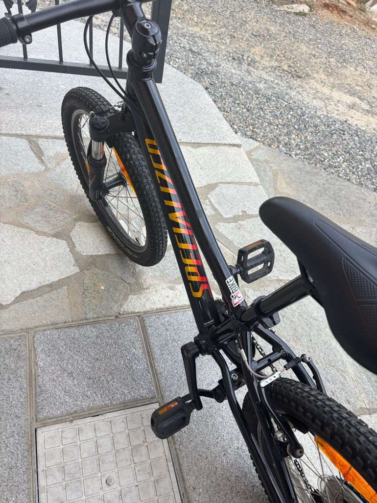 Brugt Specialized Hotrock 20 2020 2020 Mountainbike — billede 2 af 19