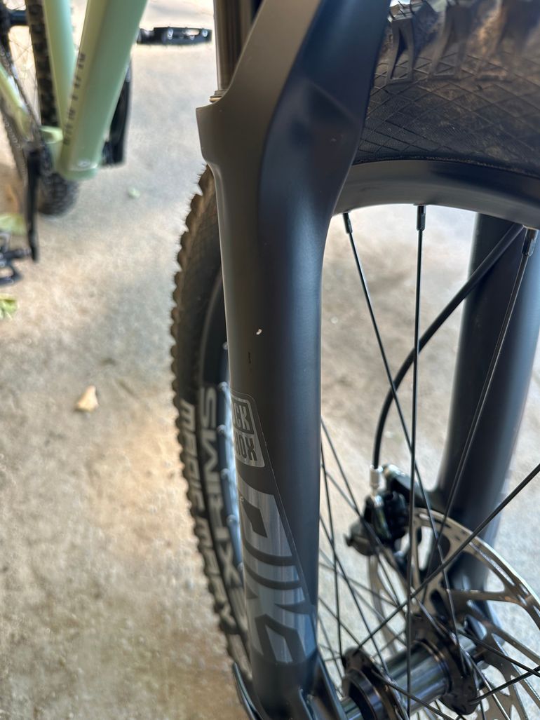 Canyon Stoic 4 2021 2021 Mountainbike d'occasion — image 4 sur 8