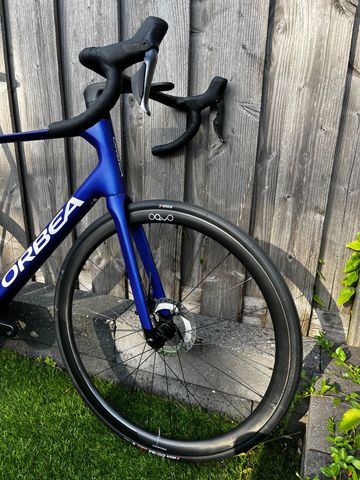 Orbea Orca Shimano Ultegra Di2 2025 Road & Gravel usato, Blu — immagine 8 di 8