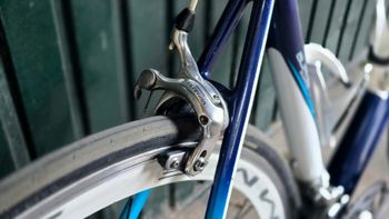 Used Trek 1.9 2009 2009 Road & Gravel, Blue — image 8 of 12