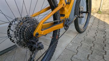 Used Scott Spark 930 2022 2022 Mountainbike, Orange, 29 — image 4 of 5